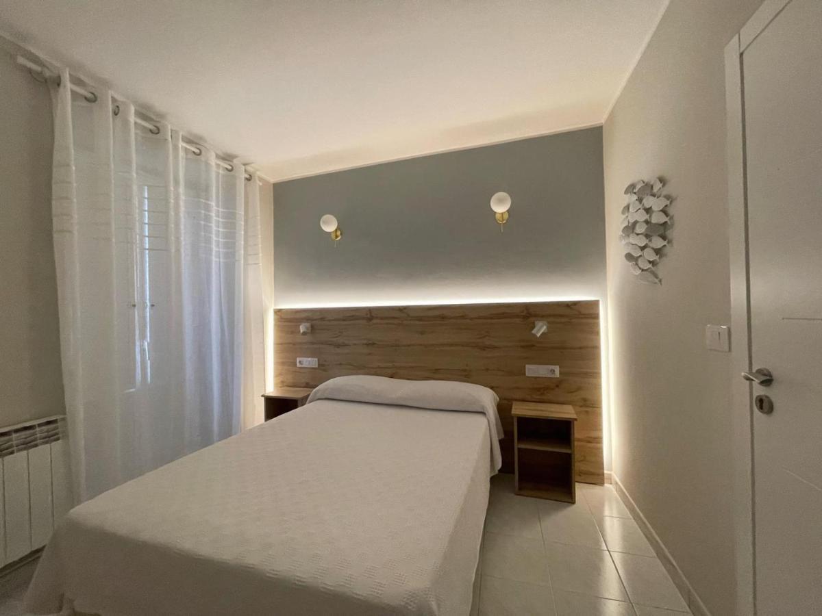 Hotel Amadora - Admite Mascotas Barreiros Eksteriør bilde